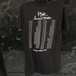 P!NK "Beautiful Trauma" Tour vtg t shirt