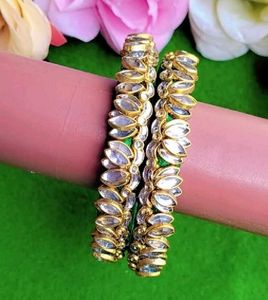 silk thread bangles set,hair clip,saree pin