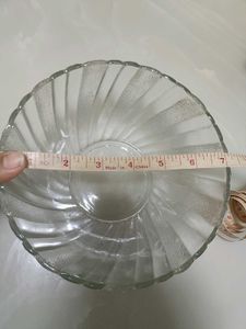 Elegant Glass Serving Bowl