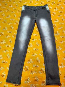Stylish Grey Washed Jeans