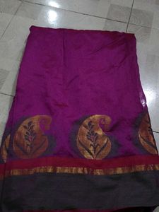 Elegant Purple Saree with Paisley Border