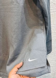 🇬🇧 Nike imported Zip Pullover Sweatshirt