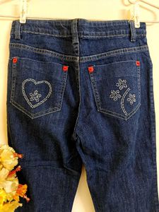 🆕 Blue Denim Cropped Jeans