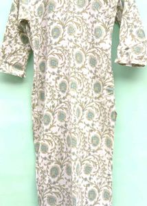 Elegant Floral Print Kurta pajama 💚✨
