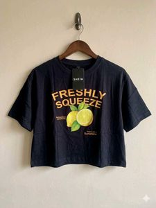 SHEIN Graphic Print Crop T-Shirt