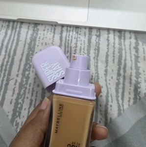 Maybelline Super Stay Lumi-Matte Foundation- 123 S
