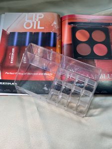 Makeup organizer
