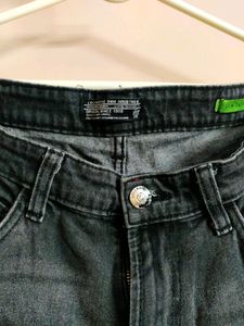 mens trendy new jeans