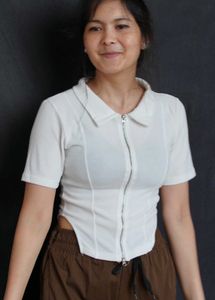 White Zip-Up Collared Crop Top