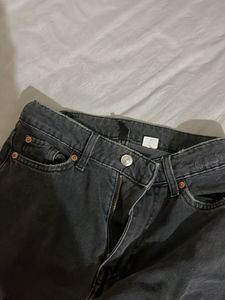 Stylish Wide-Legged Grey Denim Jeans
