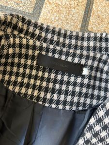 B1G1 offer - Women’s XS/S Checkered Blazer