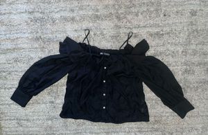 Zara Black Off-Shoulder Top – Ruffles, Bow Tie & B