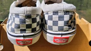 vans checkerboard slip on