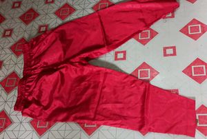 Elegant Black &amp; Red Kurta Set