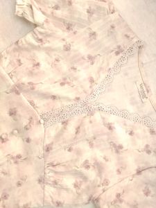 Floral Lace Trim Cropped Top