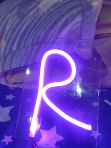 Neon 'R' Light