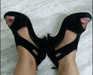 Black Sandal💥 Fixed Price
