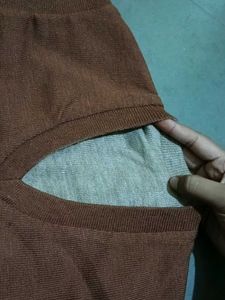 Classic Brown V-Neck Sleeveless Sweater