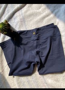 Comfy Blue Capri Leggings