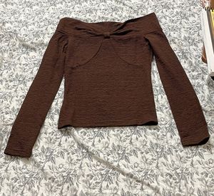 Chic Off-Shoulder Textured Top