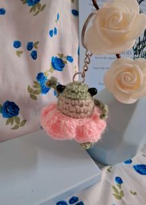 Crocheted Leggy Froggy Keychain