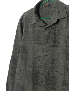 Men's Textured Long Sleeve Shirt