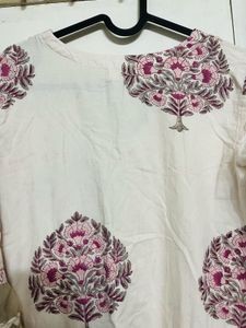 Elegant Floral Print Cotton Kurta