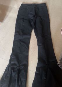 COMBO Flared Black Jeans &amp; Pink Graphic Top Set