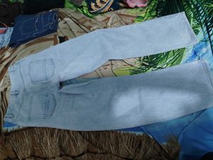 Light Wash Ripped Wide Leg Jeans
