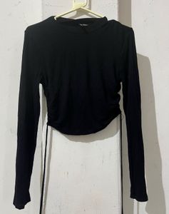H&M Divided Black Cropped OpenBack Long Sleeve Top