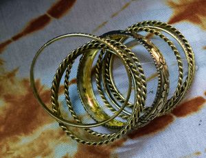 Vintage Gold-Tone Bangle Set