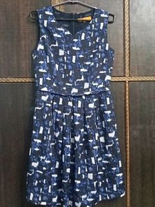 Women's Georgette Blue Floral Dress with Cut Sleev