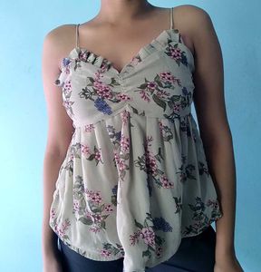 Floral Print Camisole Top ☘️