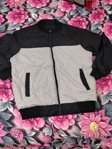 Stylish 2 in 1  Quilted Bomber Jacket
