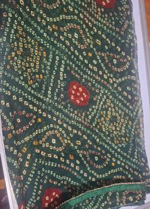 Stylish Bandhani Print Saree