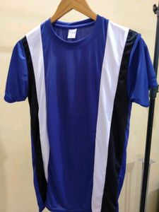 Brand New Tshirt Comfortable For Summer