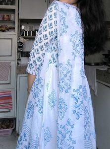Blue &amp; White Print Kurti + Dupatta Set