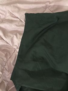 Chic Black Midi Skirt with Slit