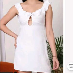 XS size Chic White Ruffle Mini Dress