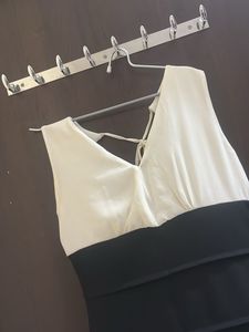 Chic Two-Tone Bodycon Dress