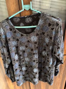 Gray Floral Print V-Neck Top