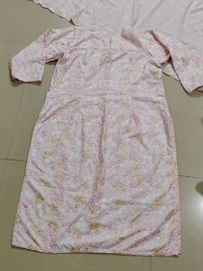 Pink Embroidered Kurta Set🩷