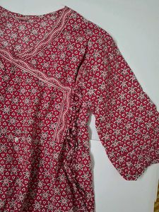 Chic Red Floral Print Kurta