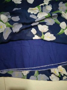 Chic Navy Floral Print Dress