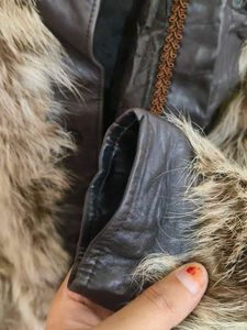 Chic Faux Fur Trimmed Jacket