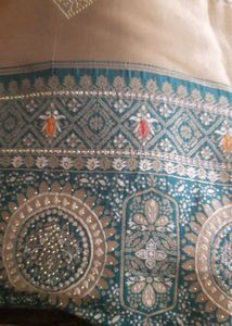 Elegant Saree with Intricate Border