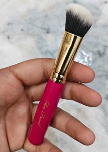 Too Faced Concealer Brush