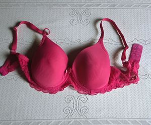 Brand New Dressberry Women Wear 🌺