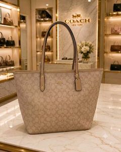 coach tote bags budget