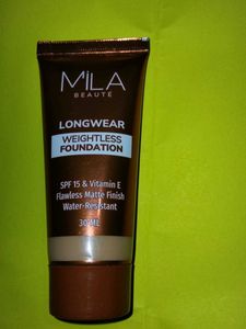 MILA BEAUTE Foundation